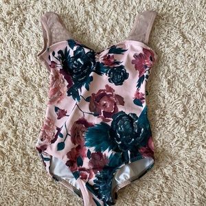 LuckyLeo floral leotard